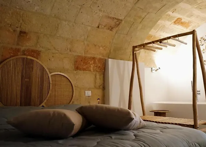 Stone Dream - In Pietra Con Vasca Freestanding * Монополи